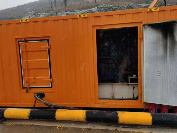 靖远发电机出租 柴油发电机组电压低报警怎么办？